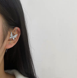 Rhinestone Pierced Single Earring Trend