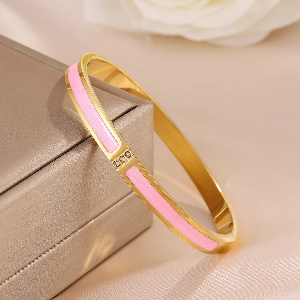 Heart Design Bracelet Bangle Set