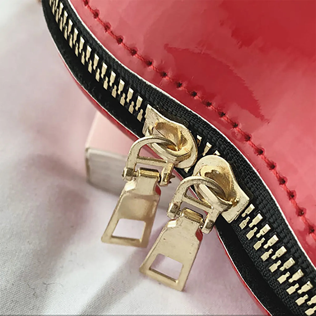 Lip Shaped Bag