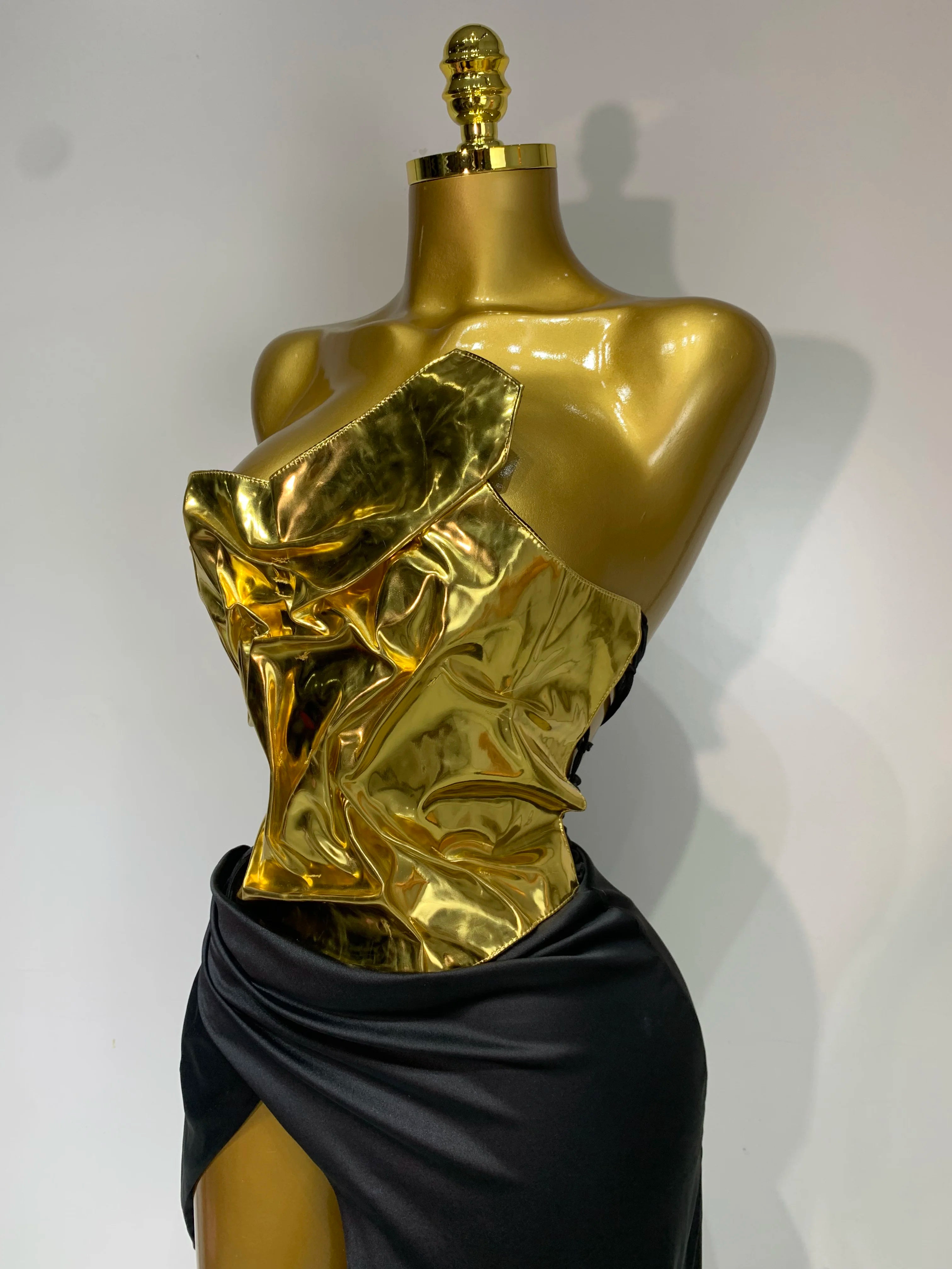 Award Winner Gold Black Dress