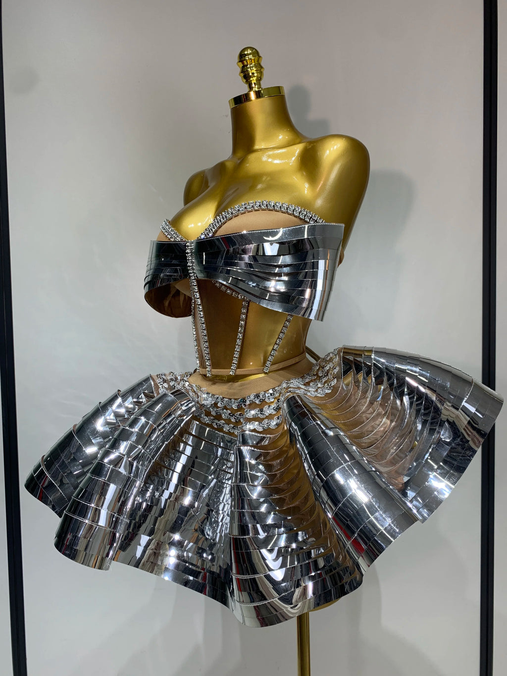 Shiney Two Piece Skirt Set