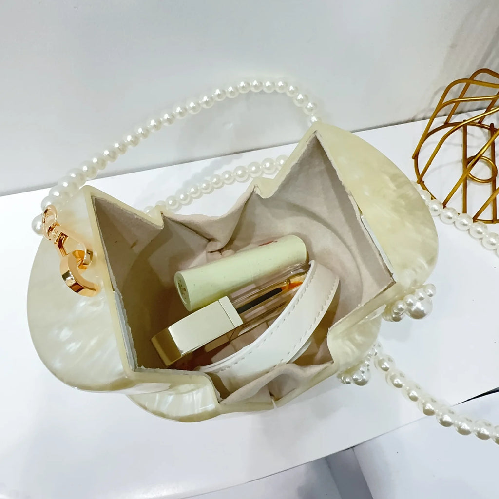 Wedding Cake Pearl Purse