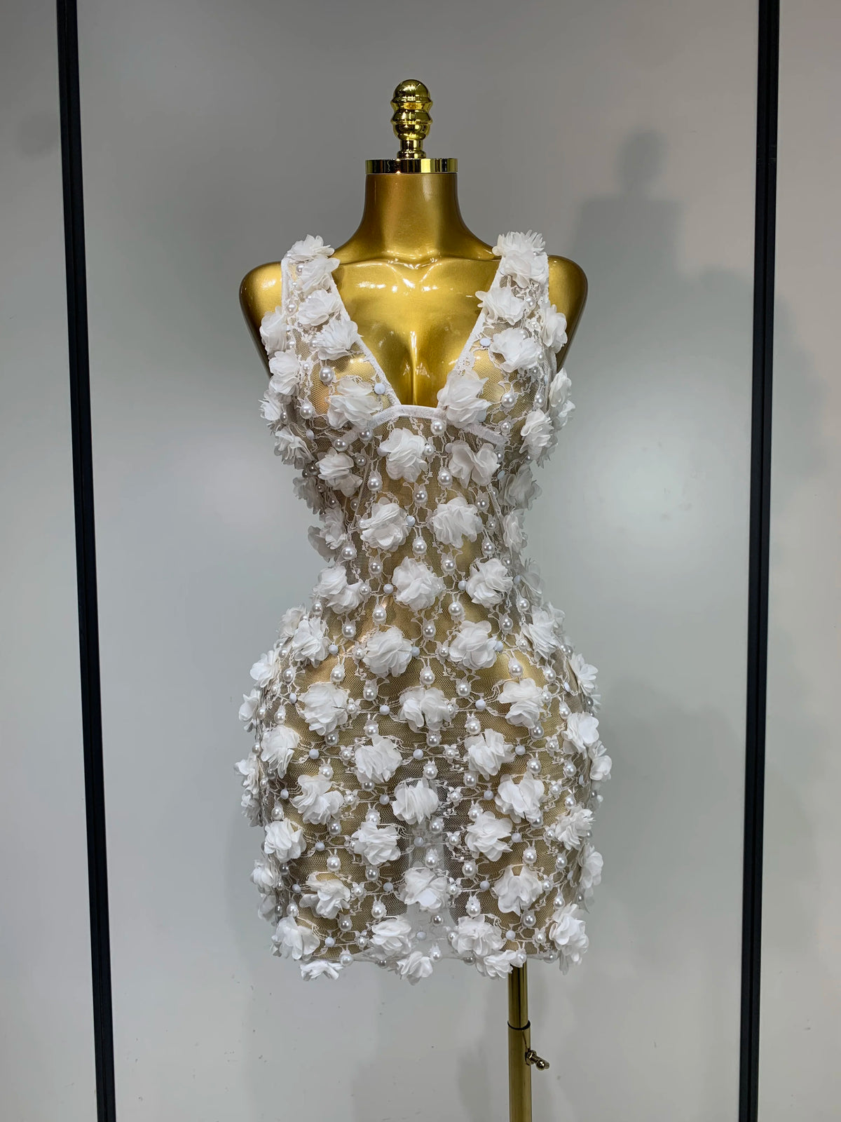 Flowers Pearls Lace Mini Dress